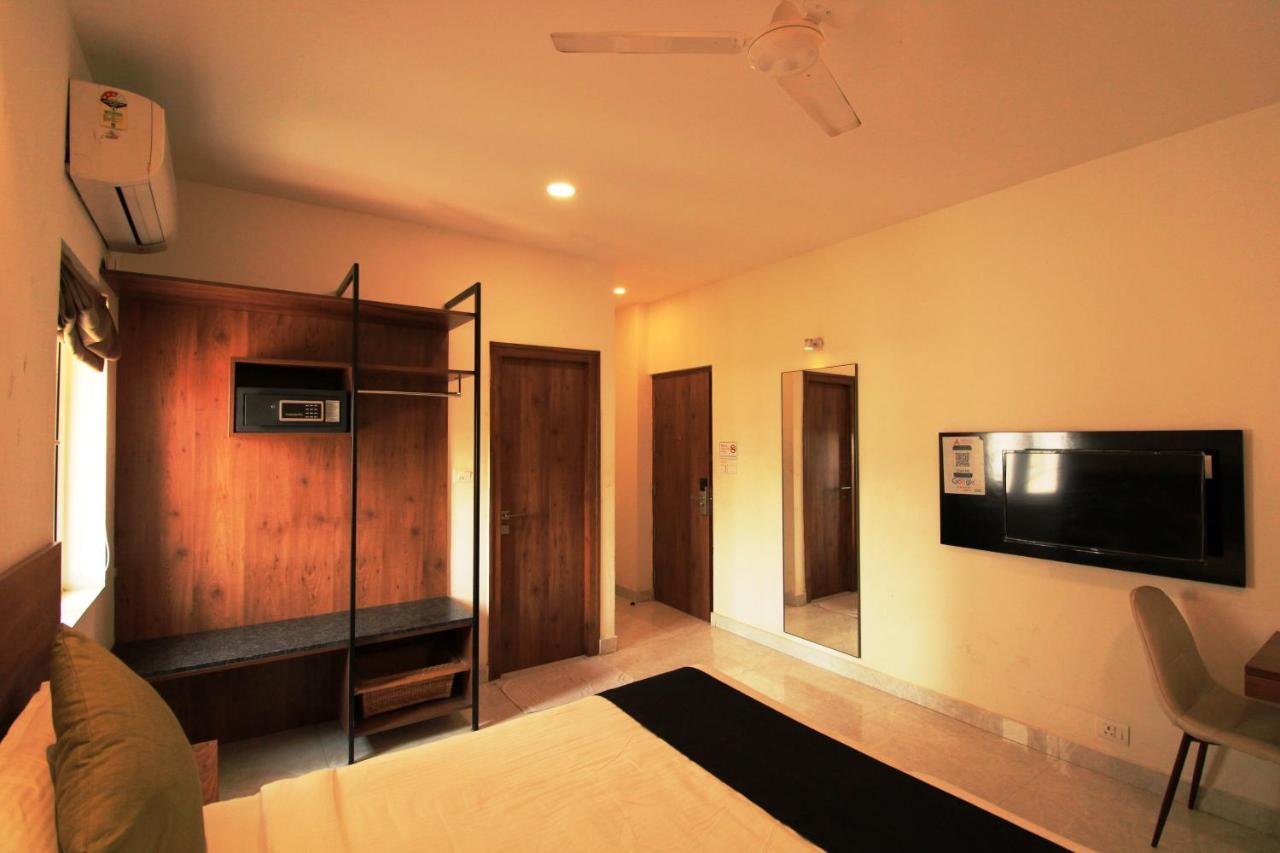 Arunaa Inn Airport Hotel,Chennai Exterior foto